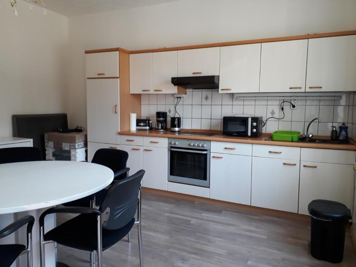 Ferienwohnungen Haus Scheidter 42 Саарбрюкен Екстериор снимка